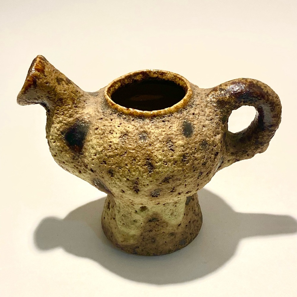 Rare Mid Century 1960s MARIUS van VOERDEN Lava glaze handmade ceramic vessel